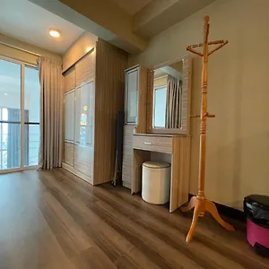 Appartement Premier At Maritime, George Town